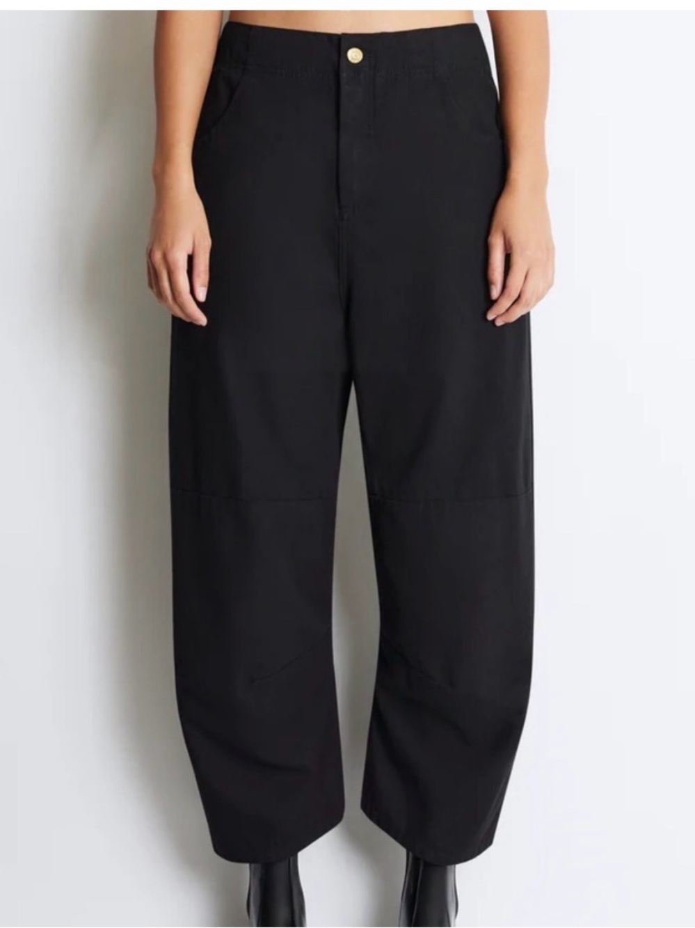 Roucha Pace Canvas Pants in Black